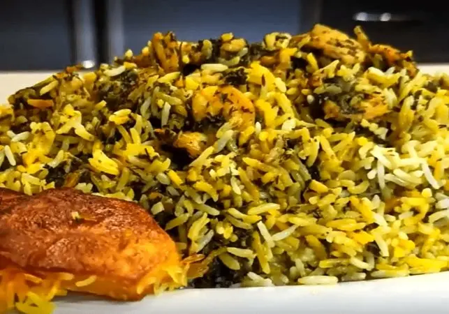 طرز تهیه میگو سوخاری با پلو جنوبی مجلسی