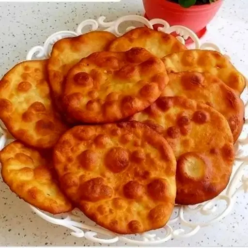 (ویدئو) طرز تهیه نان روغنی ساده، خوشمزه و بی دردسر