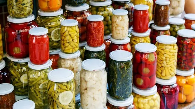 سبزی مناسب برای خوش طعم شدن هر ترشی