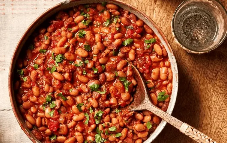 طرز تهیه خوراک لوبیای اقتصادی و ارزان؛ خداحافظ لوبیاچیتی گران!