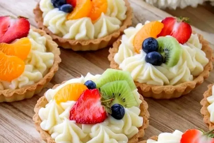 طرز تهیه تارت کرم‌دار؛ شیرینی شیک و مجلسی