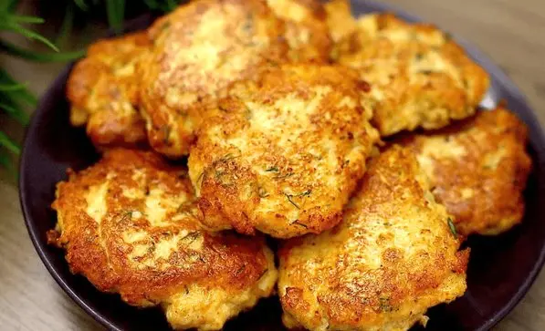 (ویدئو) طرز تهیه شنیسل مرغ آبدار؛ یک غذای سریع و خوشمزه