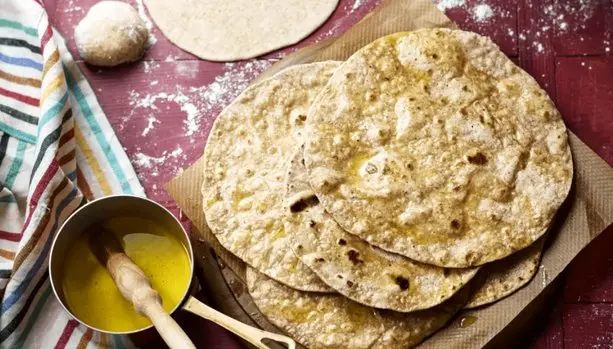 طرز تهیه نان روتی با طعم و بافت عالی