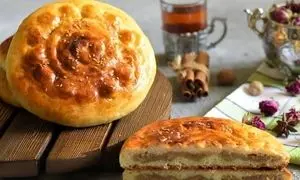 کلوچه فومن را در خانه بپزید و با چای لاهیجان نوش جان کنید