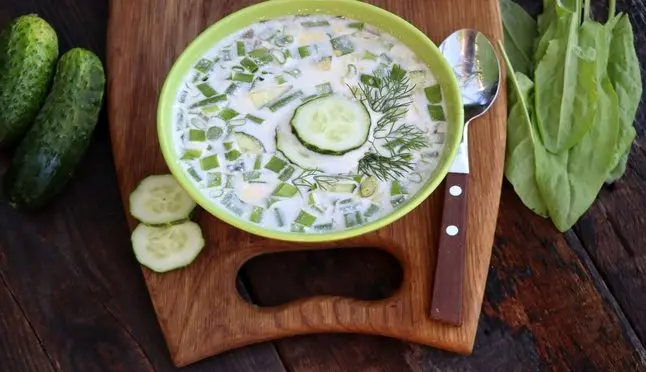 راز خوشمزگی آبدوغ خیار تبریزی