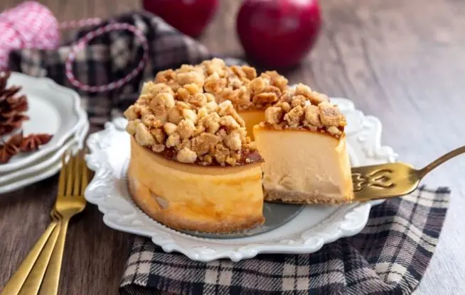 ۳ مدل کیک رژیمی و کم کالری