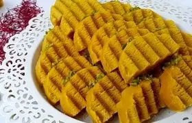 طرز تهیه حلوا نثار زعفرانی ارومیه؛ خوشمزه و سنتی