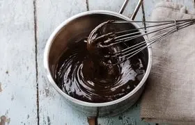 طرز تهیه شکلات با پودر کاکائو – ساده و مرحله به مرحله