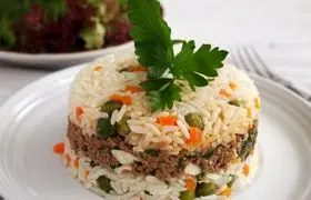 اروز تاپادو؛ پلو اسپانیایی که ۲۰ دقیقه‌ای حاضر می‌شود