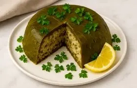 کیک دلمه برگ مو؛ غذای خوشمزه بدون پیچیدن برگ دلمه