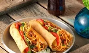 ساندویچ ماکارونی به سبک ساندویچی‌های قدیمی