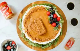  دسر بیسکوییت و انار با کرم لوتوس؛ ویژه شب چله