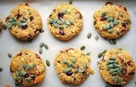 طرز تهیه بیسکویت رژیمی؛ یک میان وعده سالم