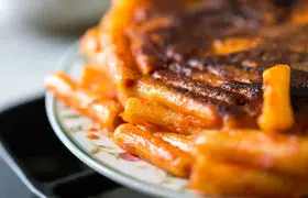 طرز تهیه املت پاستا؛ شام فوری و خوشمزه