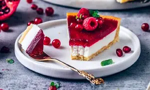 دسر شب یلدا با بیسکویت چی درست کنیم؟