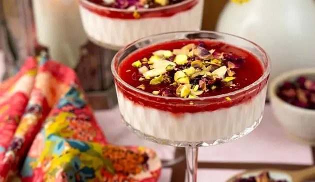 محلبی شیرخشک؛ دسر خوشمزه و مقوی برای ماه رمضان