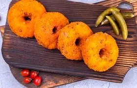 طرز پخت دونات مرغ با چند قلم مواد