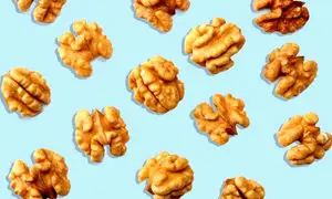  ۹ فایده شگفت‌انگیز گردو برای سلامتی