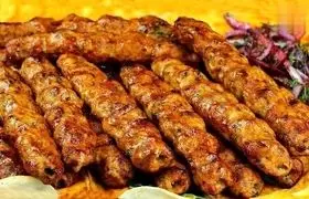 طرز تهیه کباب کوبیده با بوقلمون؛ خوشمزه و مجلسی