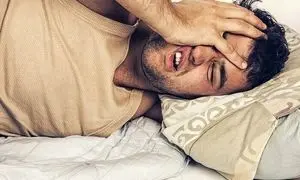 ۹ راهکار برای رهایی از دندان درد در شب