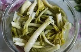 دستور تهیه خانگی ترشی خوشمزه کنگر