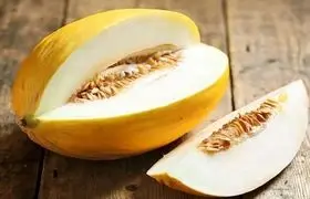 ۸ خاصیت خربزه به همراه جدول ارزش غذایی