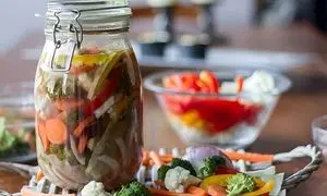 طرز تهیه ترشی هفت بیجار شمالی؛ فوت و فن ترشی هفت بیجار 
