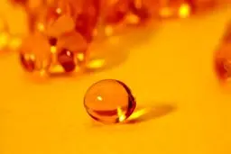 این ویتامین را درست مصرف نکنید خواب‌تان مختل می‌شود