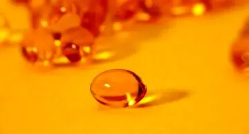 این ویتامین را درست مصرف نکنید خواب‌تان مختل می‌شود