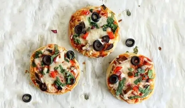 پیتزا لقمه؛ یک فینگرفود خوشمزه، سریع و بدون گوشت