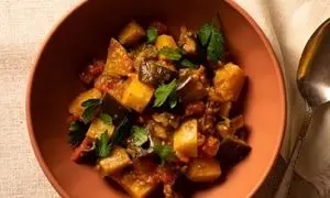 طرز تهیه یتیمک بادمجان به روش شیرازی و بوشهری