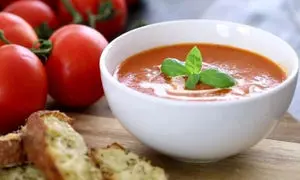  طرز تهیه سوپ فلفل دلمه ای رژیمی