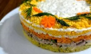 طرز تهیه سالاد روسی میموزا ویژه مهمانی ها و مجالس