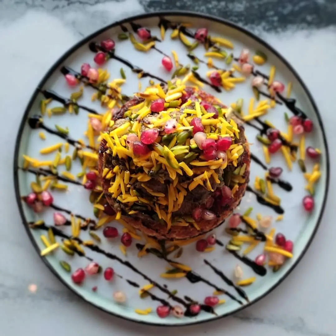 انارپلو ؛ غذای خوش رنگی که یلدا را به خانه‌تان می‌آورد