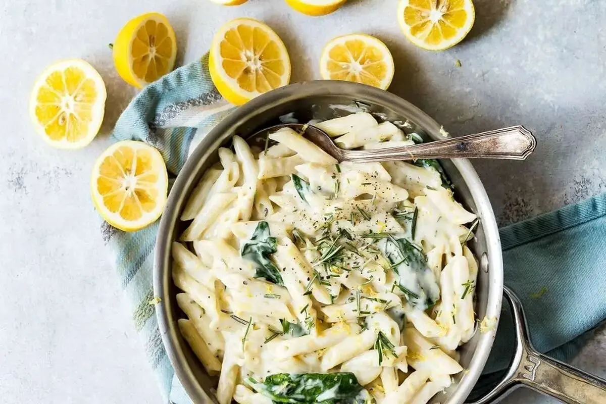 دستور پخت پاستا با سس آلفردو و مرغ + نکات تهیه مهم پاستا