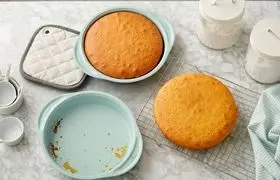 روش تهیه کیک ساده برای ۴ نفر ؛ مرحله به مرحله و بسیار خوشمزه