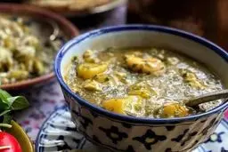 طرز تهیه اشکنه اسفناج تهرانی؛ یک شام ساده و راحت
