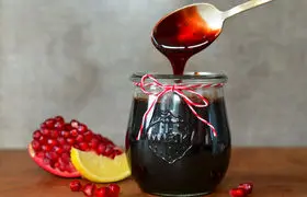 ۲ روش ساده برای تهیه رب انار در خانه | نشانه خراب شدن رب انار چیست؟