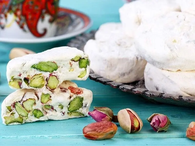 طرز تهیه گز آردی اصفهان به روش بازاری