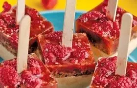 طرز تهیه بادام یخی؛ یک دسر مقوی برای تابستان