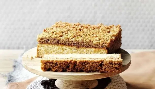 طرز تهیه کیک دانمارکی؛ تجربه‌ای آسان و جذاب