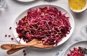 ترشی کلم قرمز و انار، چاشنی مخصوص ناصرالدین شاه