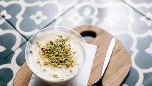طرز تهیه ۴ مدل فرنی خوشمزه و مقوی برای افطار