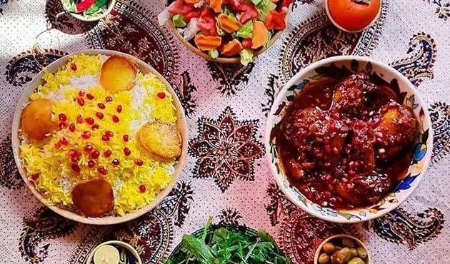 طرز تهیه مرغ ناردونی با انارهای تازه فصل
