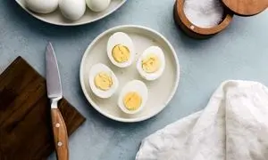 آنچه از فواید تخم مرغ آب پز نمیدانید