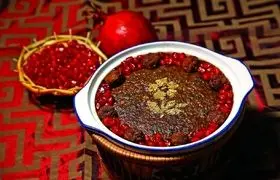 آش انار؛ طعم ترش و شیرین پاییز در یک کاسه