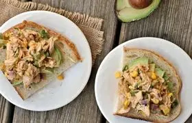 طرز تهیه سالاد مرغ مکزیکی به روش رستورانی