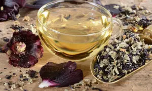 دمنوش گل ختمی برای چی خوبه ؟؛ طرز تهیه دمنوش گل ختمی + عوارض آن