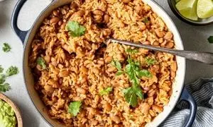 طرز تهیه لوبیا چیتی پلو؛ یک غذای ایرانی مقوی