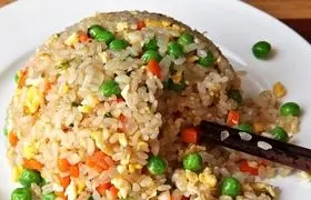 دستور پخت برنج ترد با سبزیجات؛ لذیذ و دلچسب